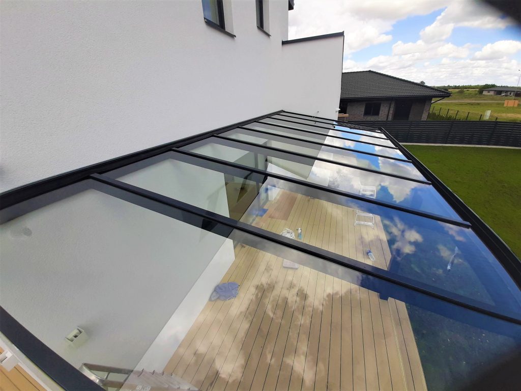 Terrassenüberdachung aus Alu – Flexibel, stabil und optisch ein Gewinn