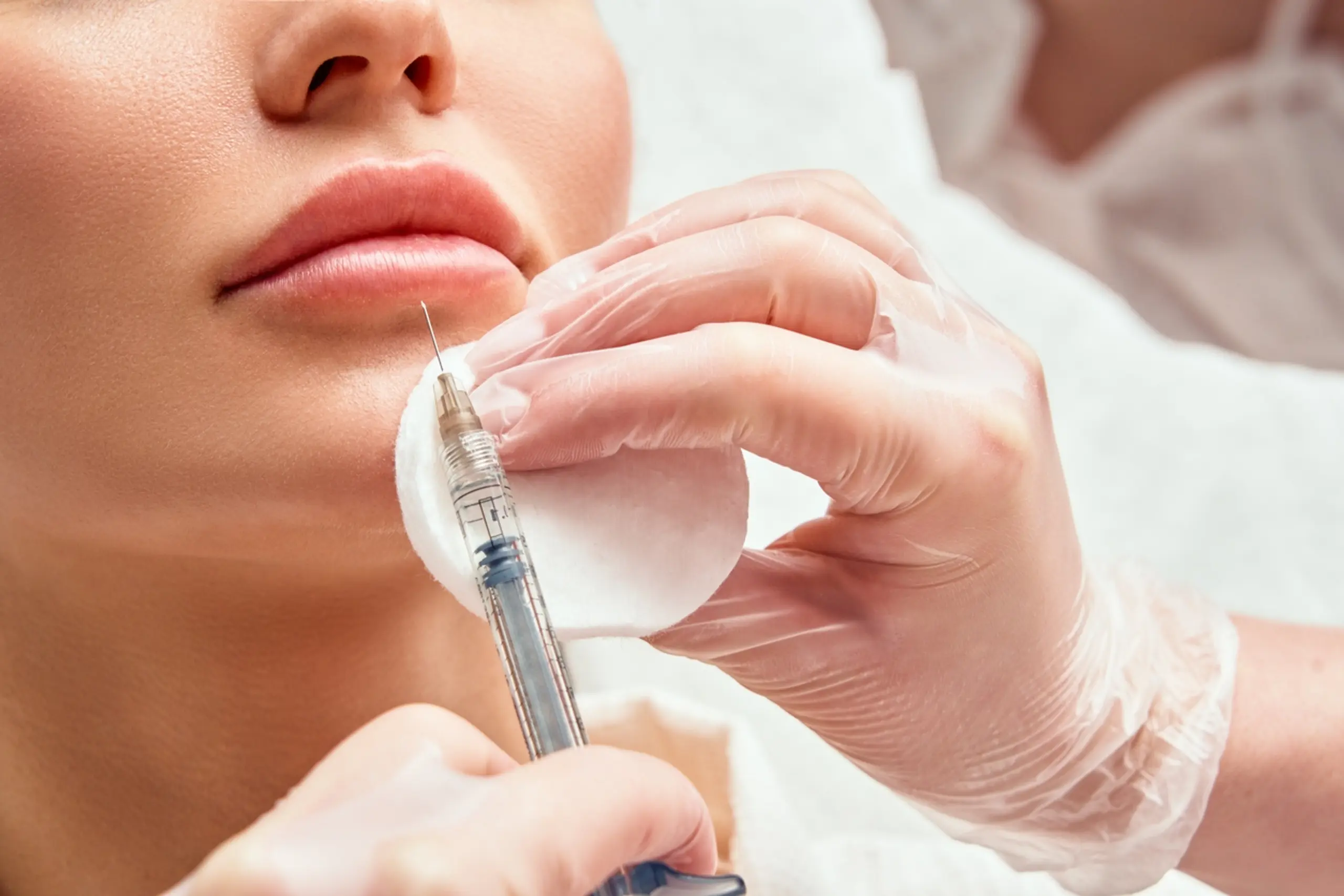 Schönheit, die begeistert: Lippen Aufspritzen Nürnberg