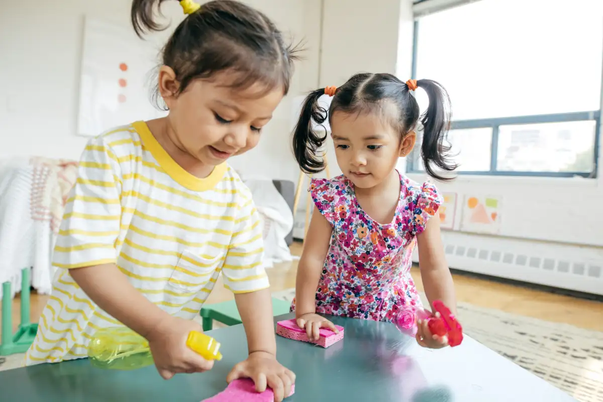 So bleibt jedes Kind aktiv mit Spiele Kindergarten Turnhalle ohne Ausscheiden
